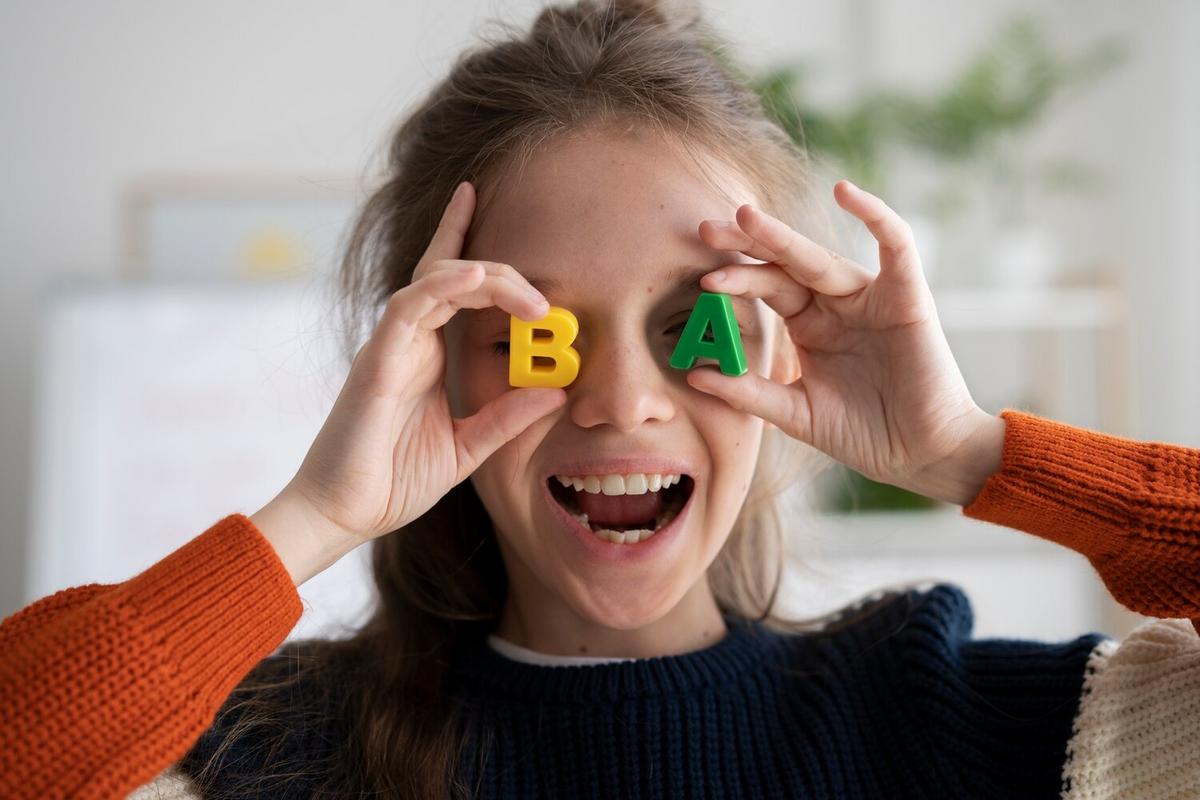How Bilingualism Enhances Cognitive Development in Kids
