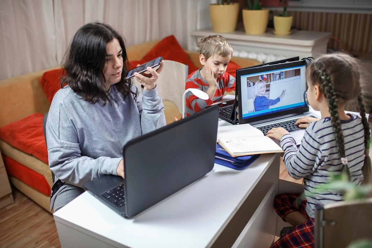 EdTech Tools Easing the Homeschooling Journey for Parents